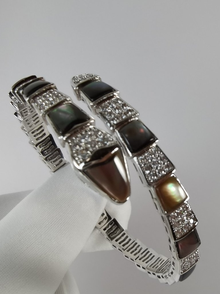 Bvlgari Snake Spring Bracelet 262$